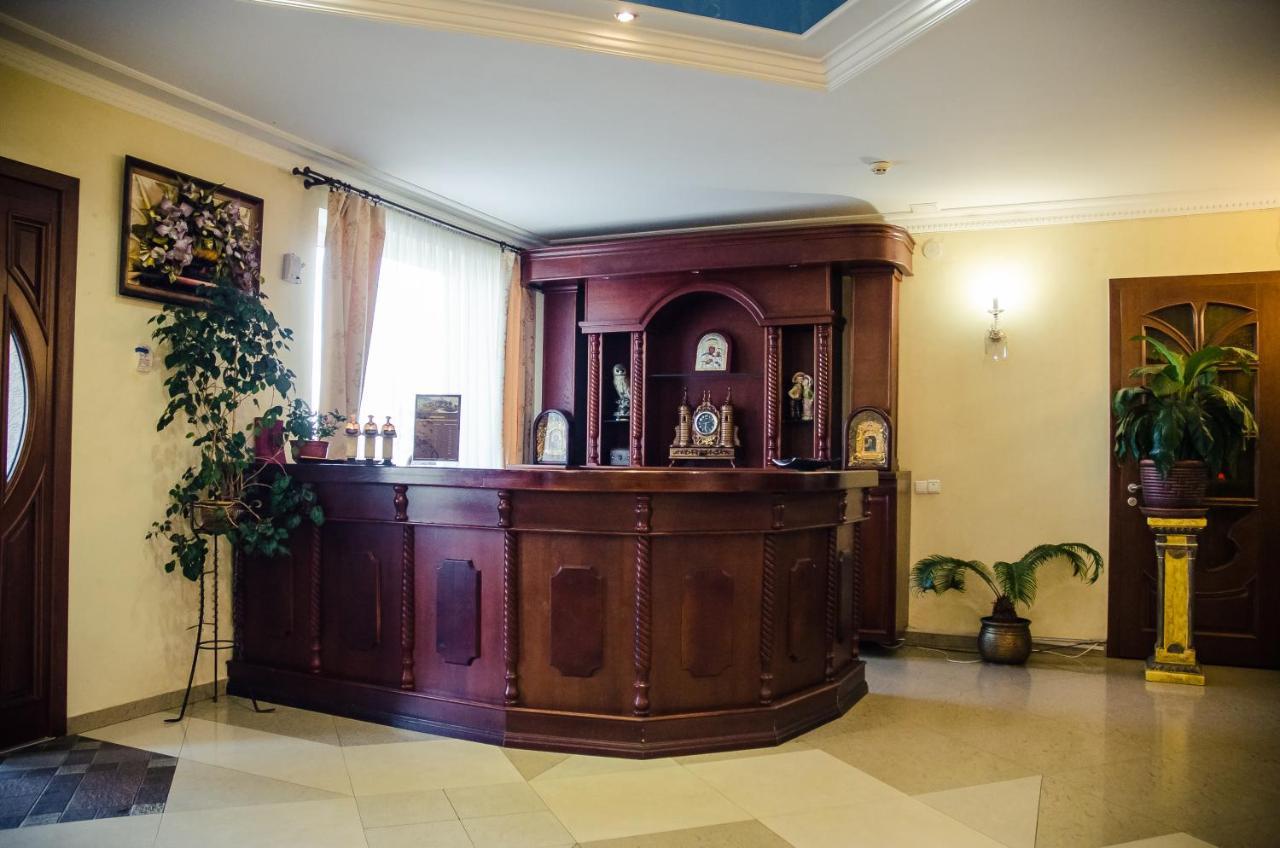 Готель Софія Dolyna Luaran gambar